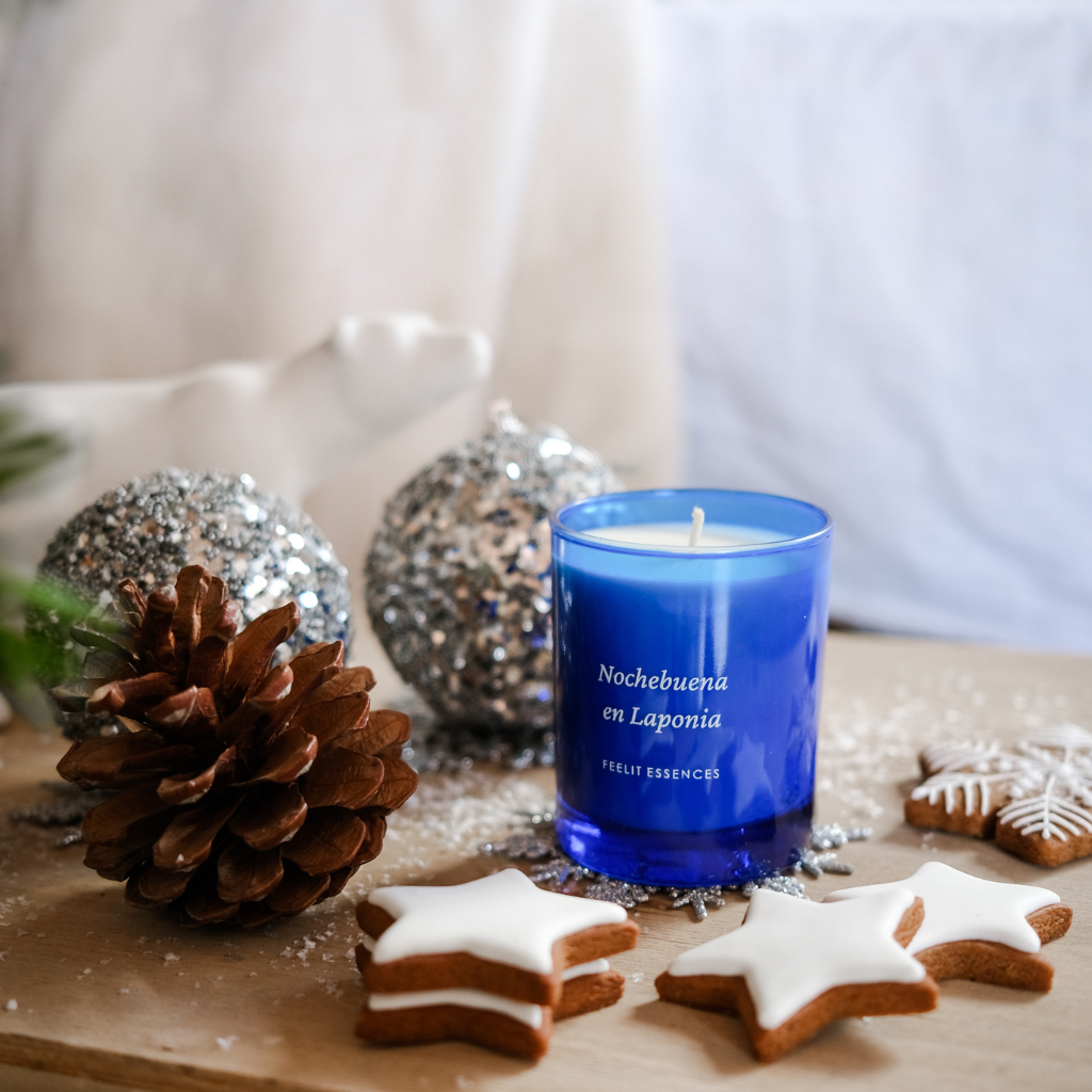 FEELIT-ESSENCES – Großhandel Kerze im Glas / gefüllte Kerze – Duftkerze aus Sojawachs – Weihnachtsabend Kollektion in Lappland2