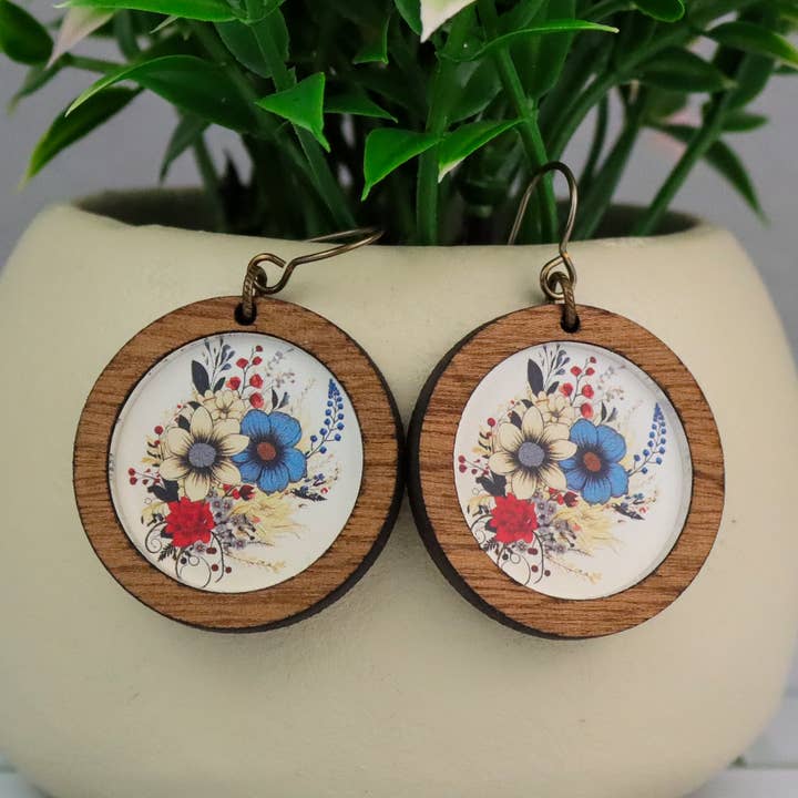 Boho Circle Flower Earrings Red/White/Blue for wholesale by Jo & Co