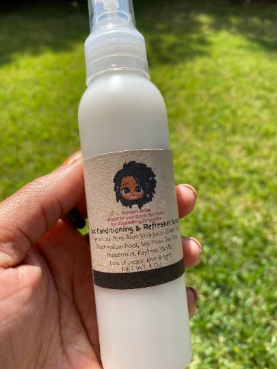 Loc & Conditioner & Refresher Spray for wholesale by GlassWing Organics