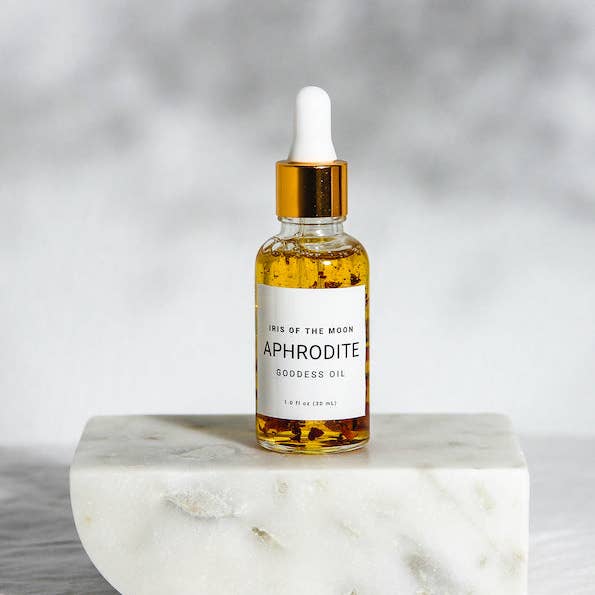 Luxury Scented Body Oils by Iris of the Moon - Wholesale Bath/Body Oil - Aphrodite Scented Body Oil1