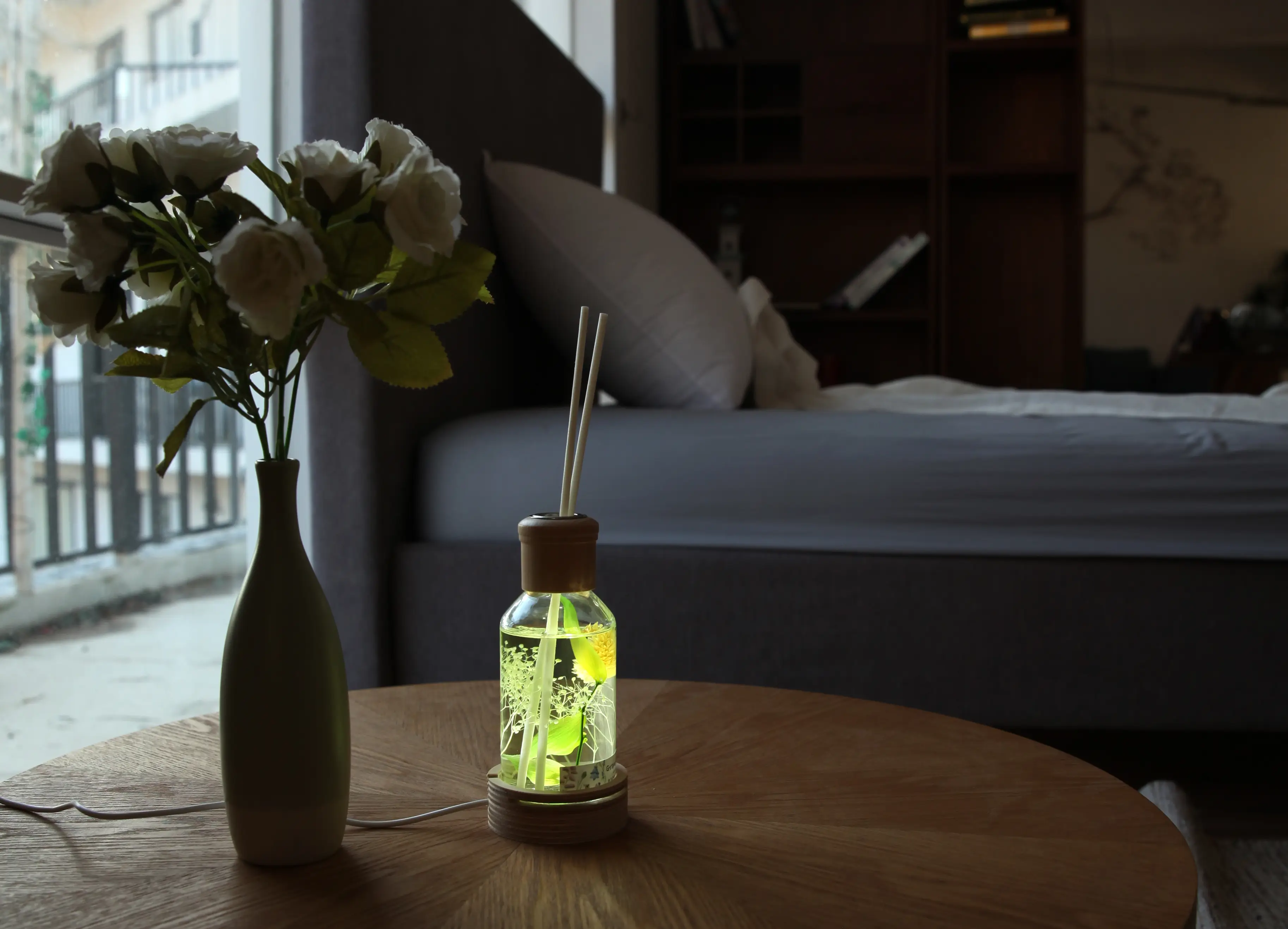 Every Reason - Wholesale Reed Diffuser - Emerci Grape Fruit Mood Lamp Reed Diffuser 5.4 Oz (160 Ml)6