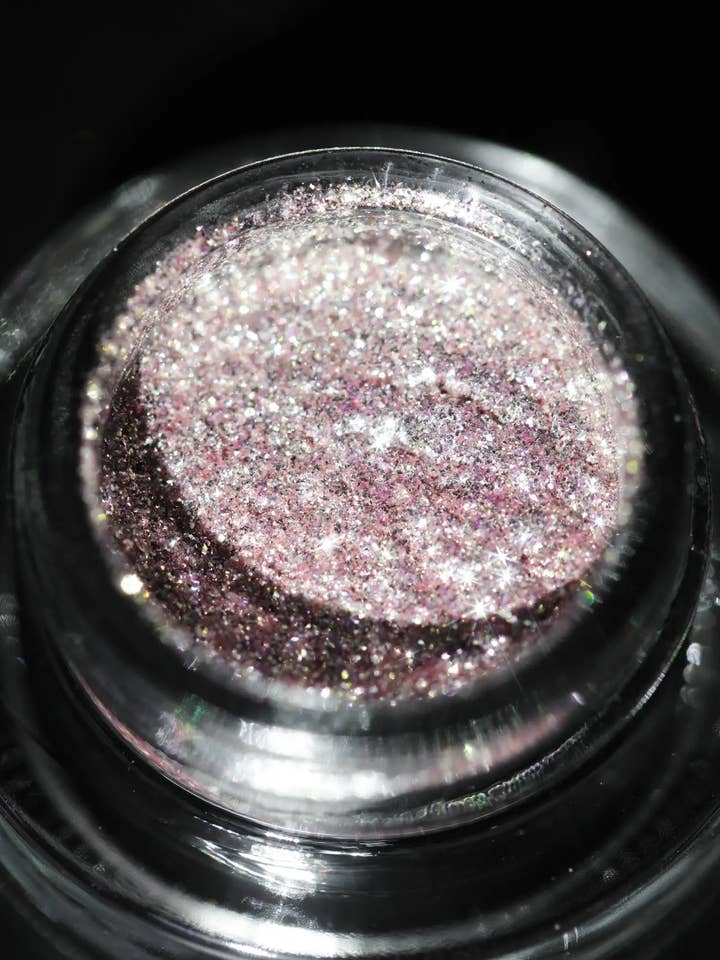 #10 Silver Pink Eyeshadow Glitter for wholesale by KARYSHA Cosmetics