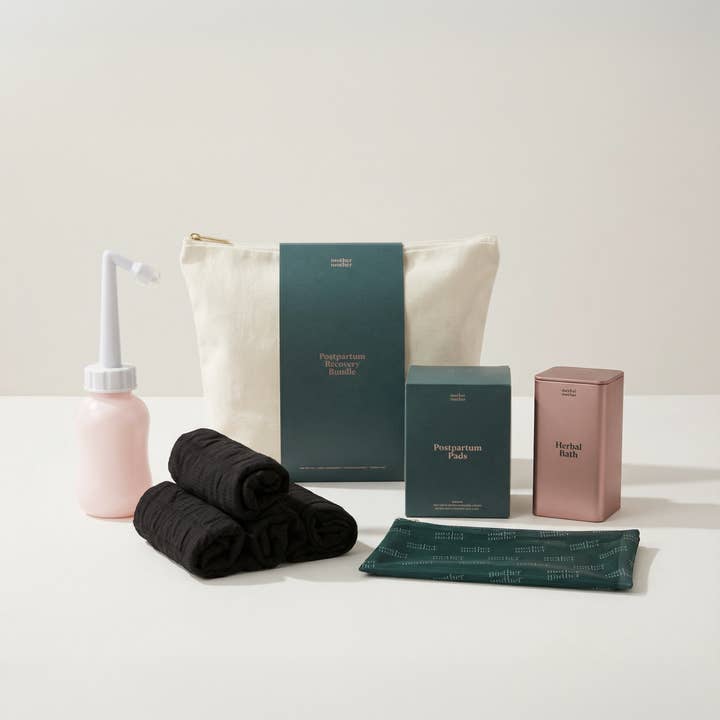 Fagotto di recupero post-partum per la vendita all'ingrosso da parte di Mother Mother