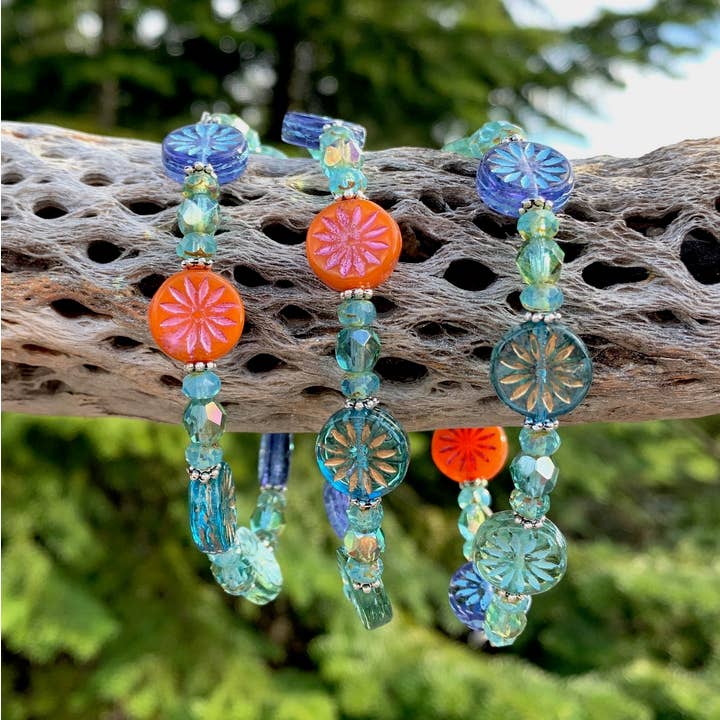 Marlene VanBeek Jewelry - Venta al por mayor Pulsera de cuentas - Pulsera Elástica Cardada Aster - Flores de Jardín Rosas3