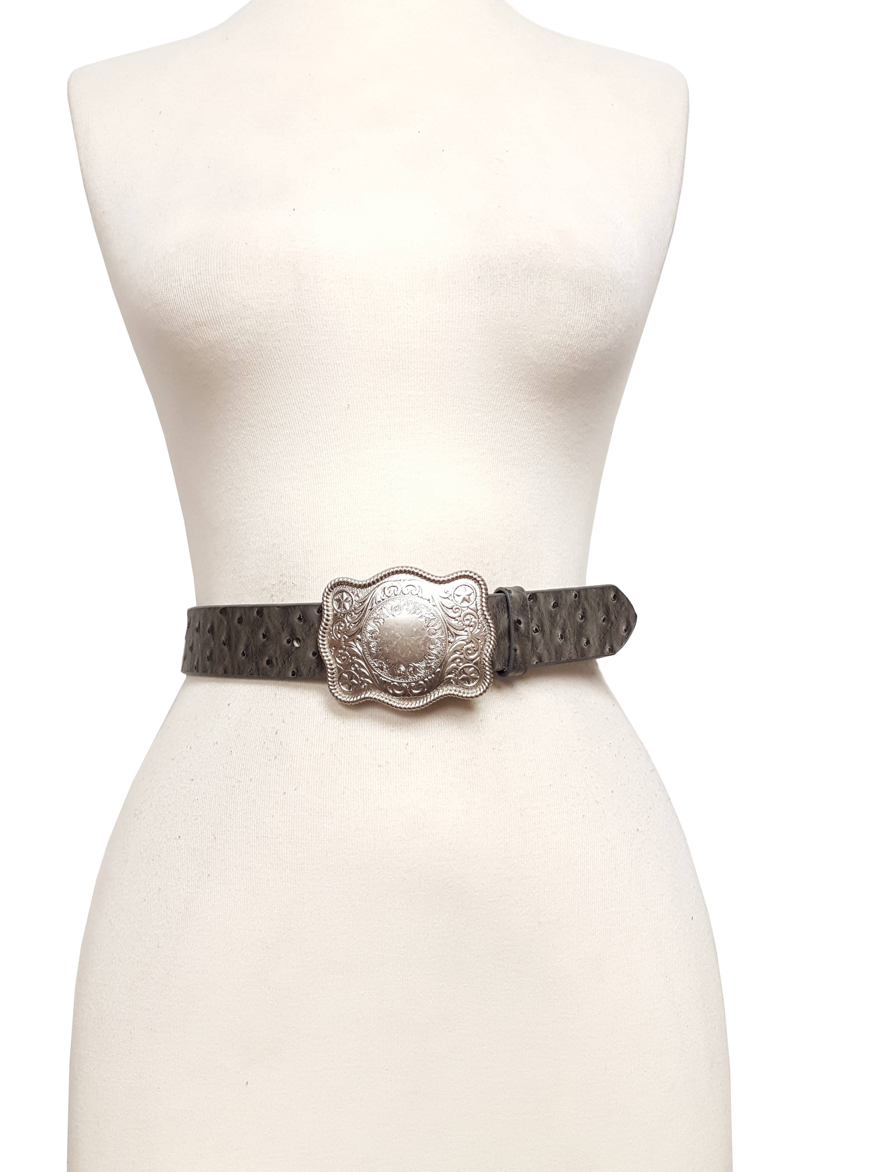 Axesoria West – wholesale Bälte - Dam – Västerländskt inspirerat spänne med strutstryckt bälte6