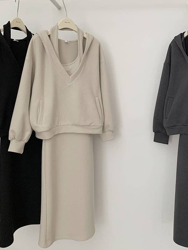 Hooded Two-Piece Knit Skirt Set for wholesale by AZSHOP Trading LLC