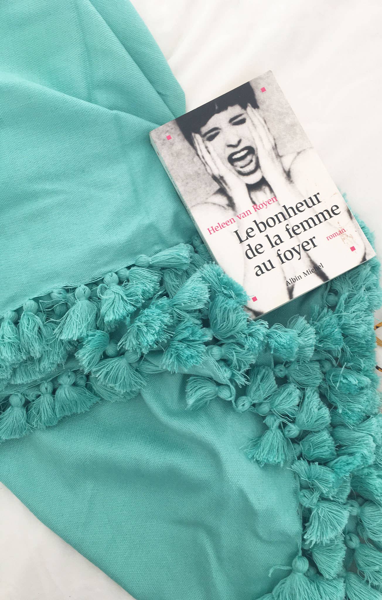 Scents and Feel - Vente Plaids - Jeté Laine Léger Couleur unie avec Pompon3