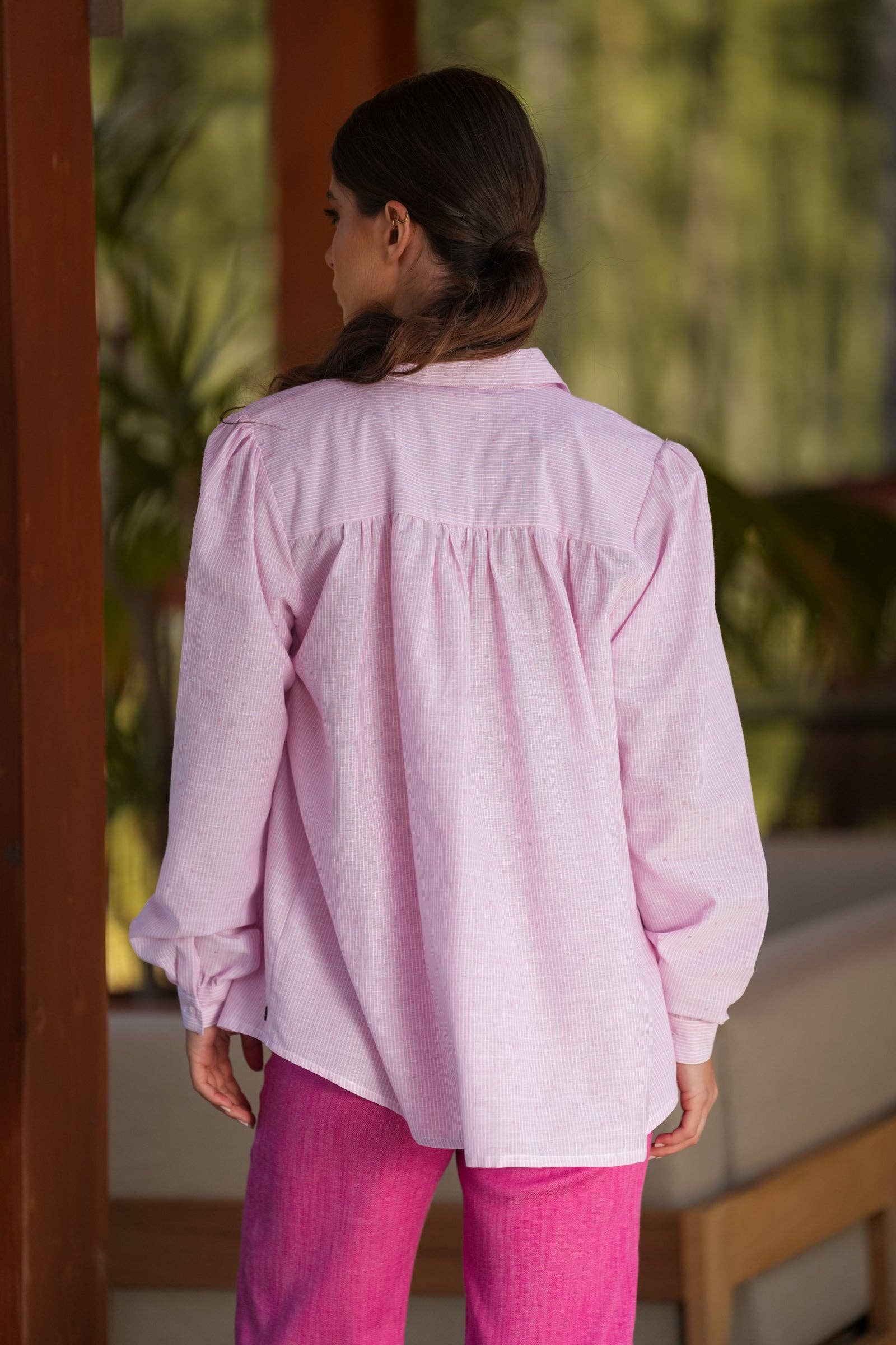 GUIMANOS - Wholesale Button Down Shirt - Women's - Stripes Blouse3