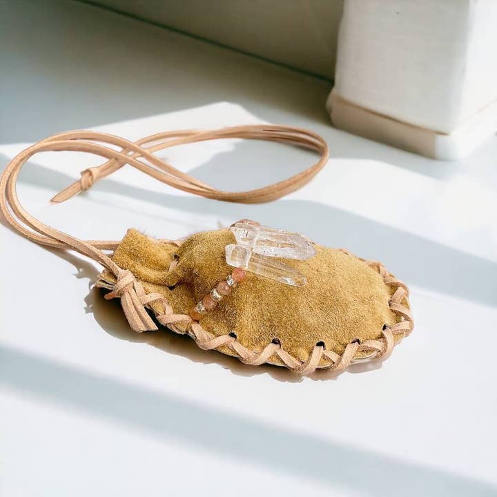 Shamana Co. - Wholesale Halskettinghanger - Helena Amulettas/Medicijntasje Halsketting 2