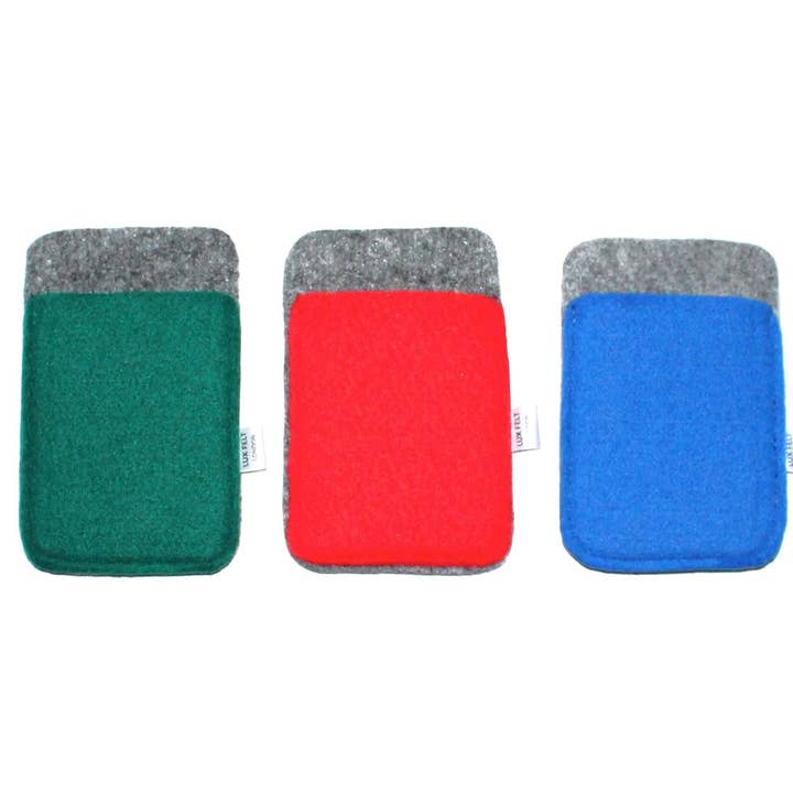 Cardholder Bright Grey+ for wholesale by Lux Felt London