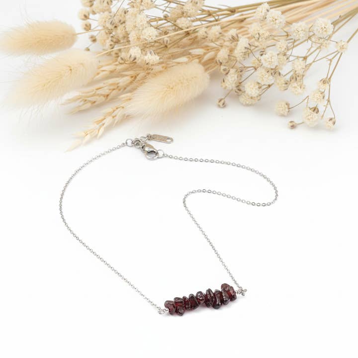 Collier Pierre Grenat pour la vente par Produtos Namasté