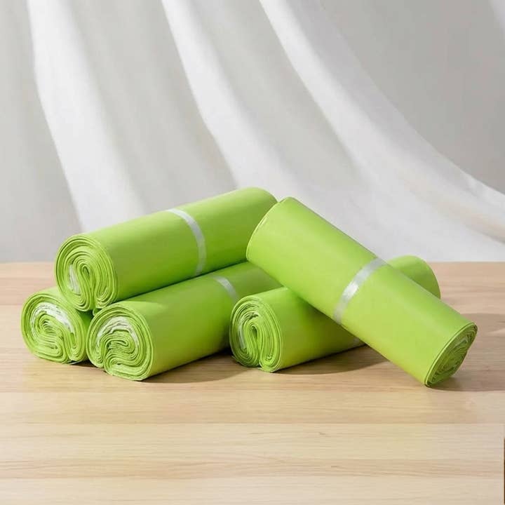 100 unidades, 4 tamaños bolsa de envío de polietileno engrosada verde lima para venta al por mayor de ByHome