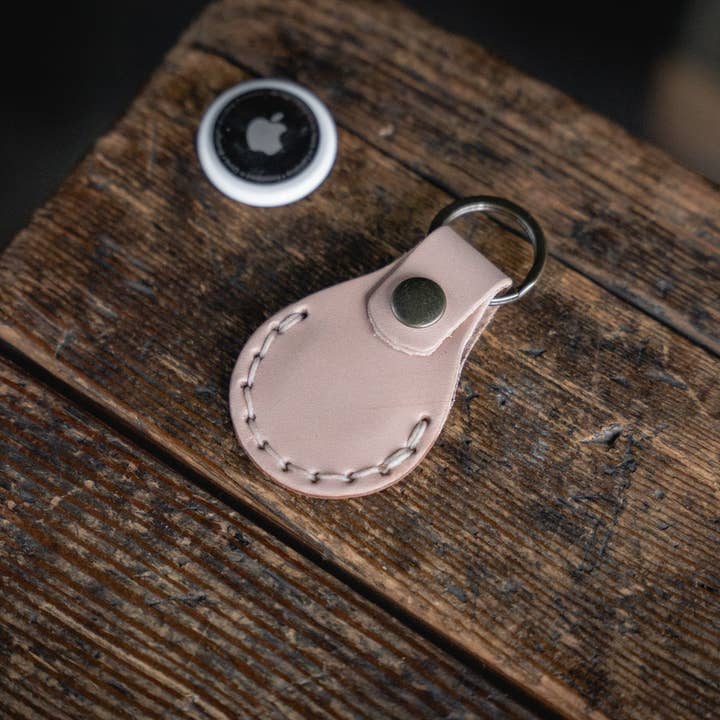 Craft and Lore - Wholesale Keychain - Unisex - Keychain Apple AirTag