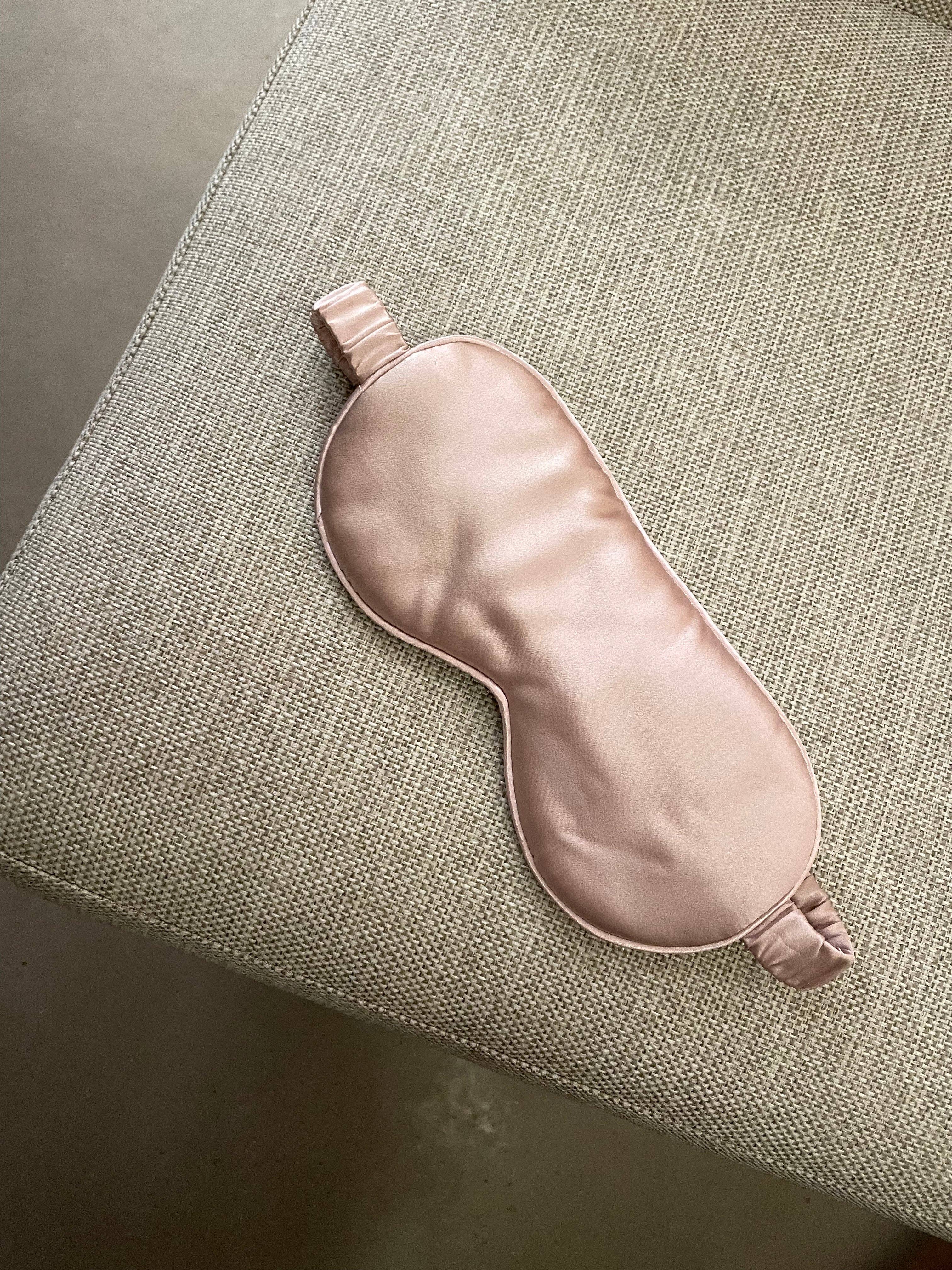 Joâme Paris - Wholesale Sleep/Eye Mask - ME TIME silk sleep mask3