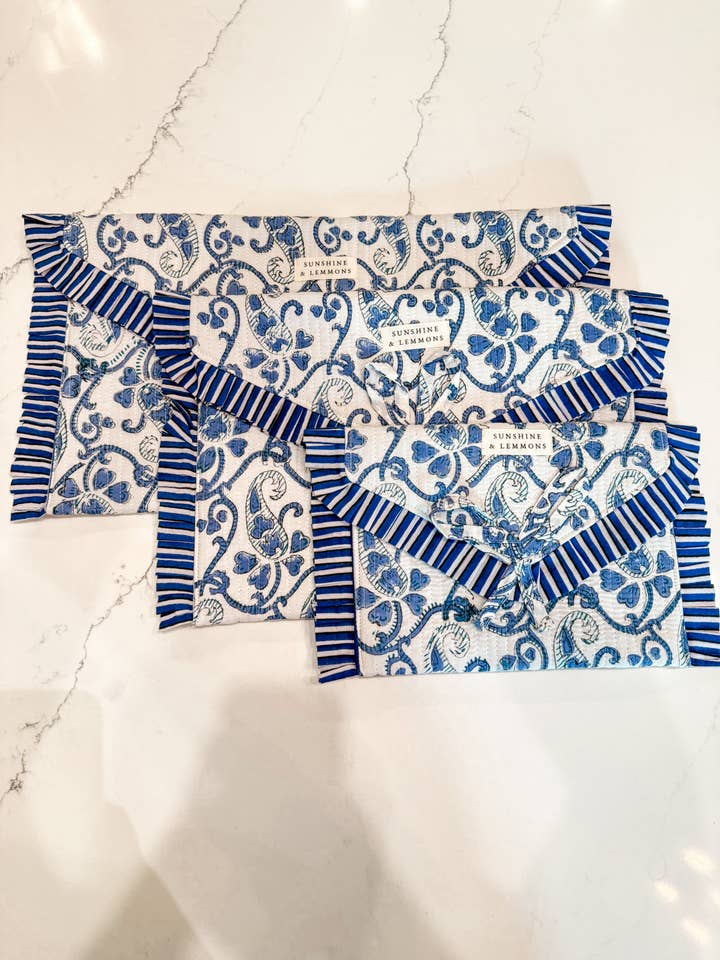 Etta Electronic Sleeve *PREORDER SHIPS 1/30* for wholesale by Sunshine & Lemmons