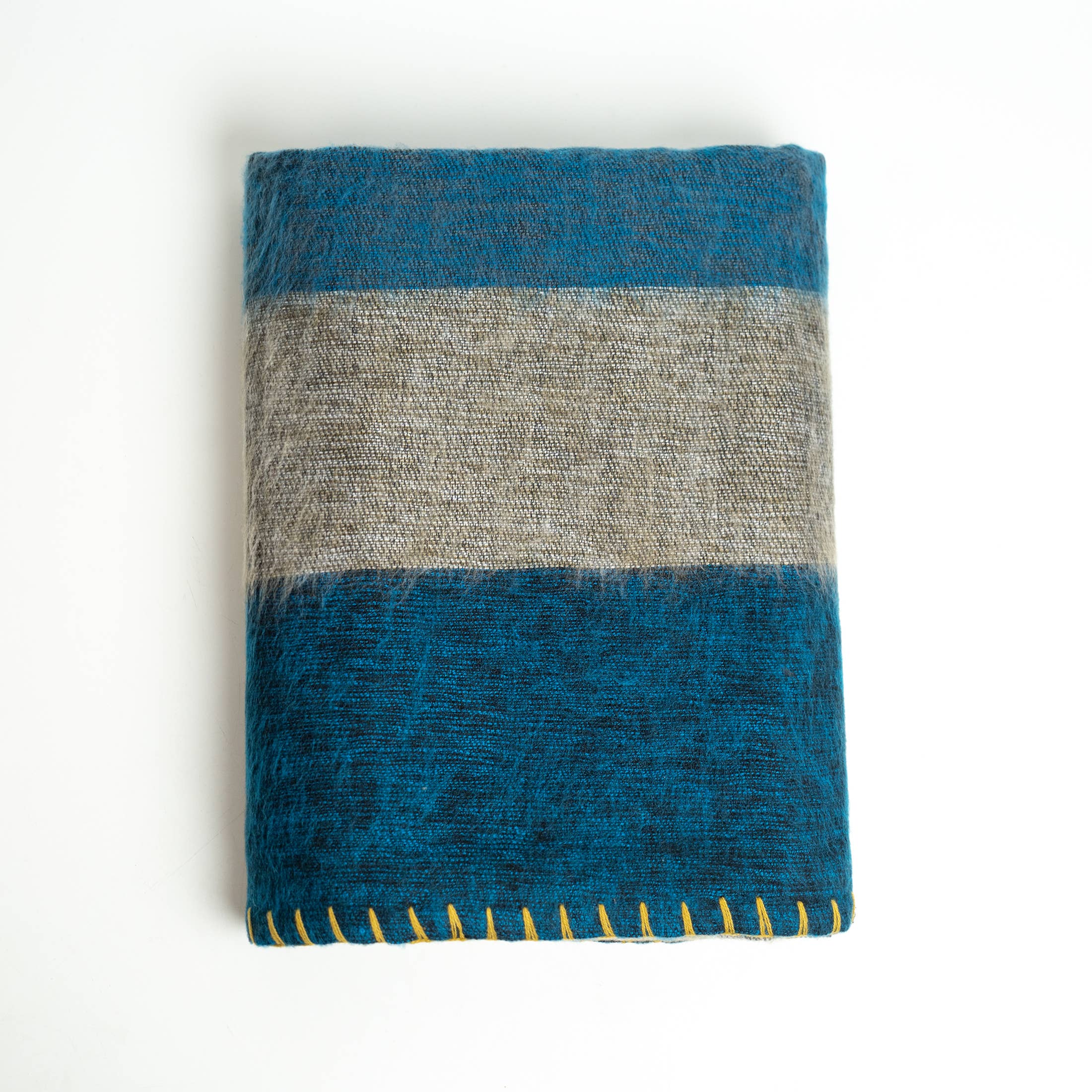 ART HIMALAYAN TRADING LTD - Wholesale Throw Blanket - Christmas Extra Soft Yak wool Travel Throw Blanket  46"x96"1