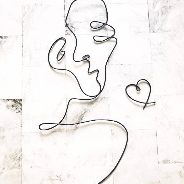 Kissing Couple Wall Art | Wire Wall Art| Bedroom Decor | Wall Decor | Over The Bed Decor | One Line Art | Bedroom Wall Hanging for wholesale by Wonder Wire Design