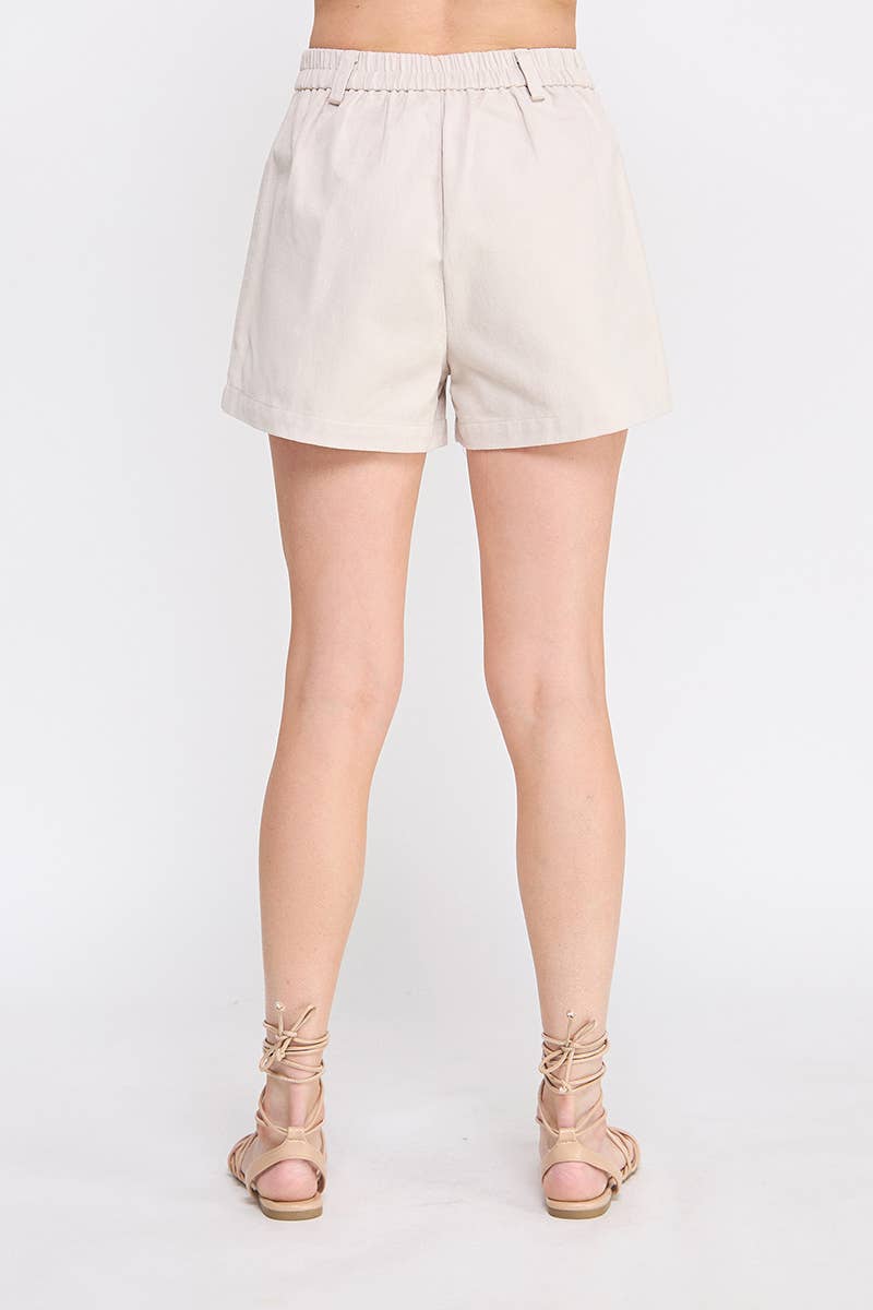 Allie Rose - Wholesale Shorts - Women's - Twill Box Pleat Shorts with Pockets7
