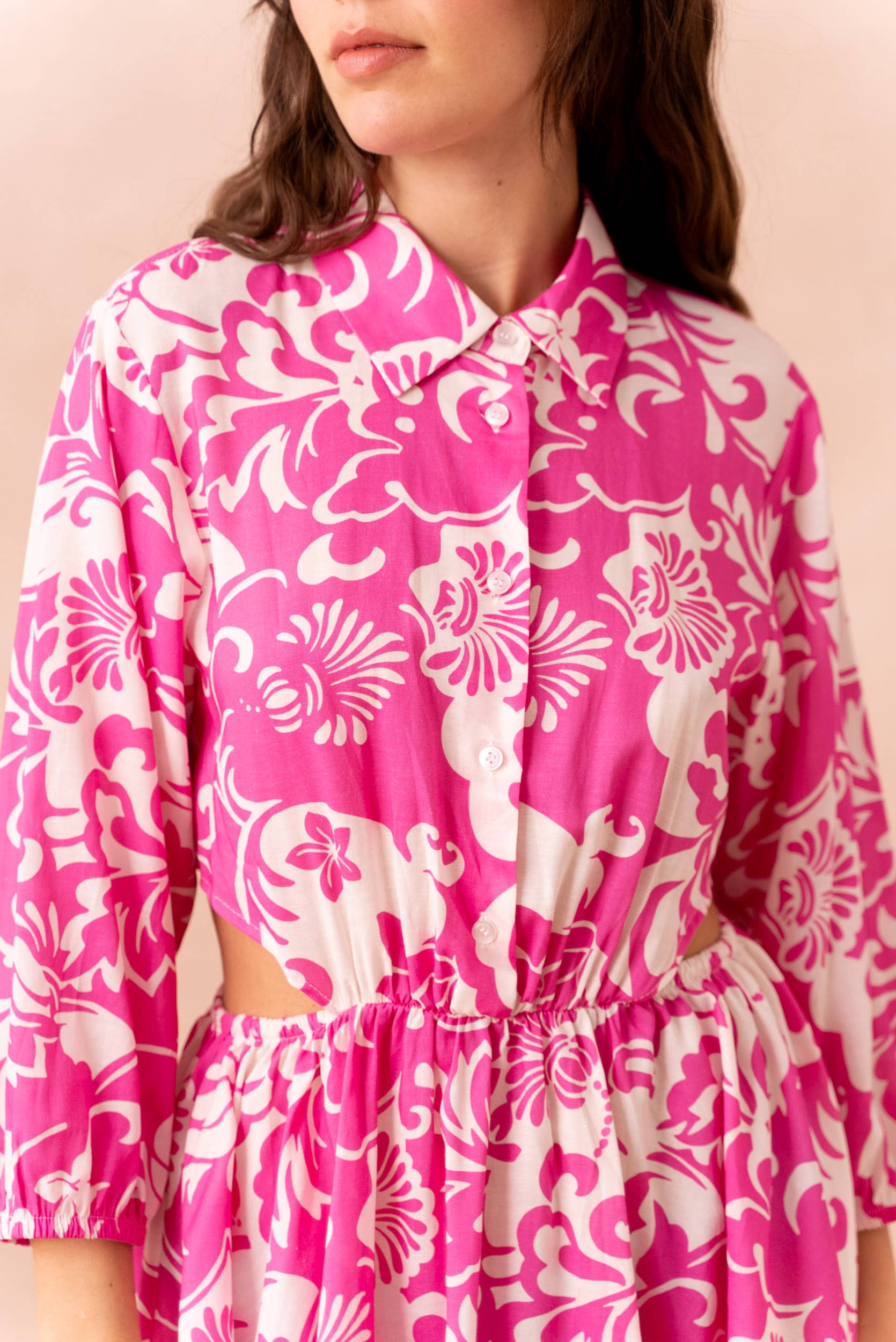 Attentif Paris - Wholesale Dress - Women's - Short printed dress with lapel collar side openings8