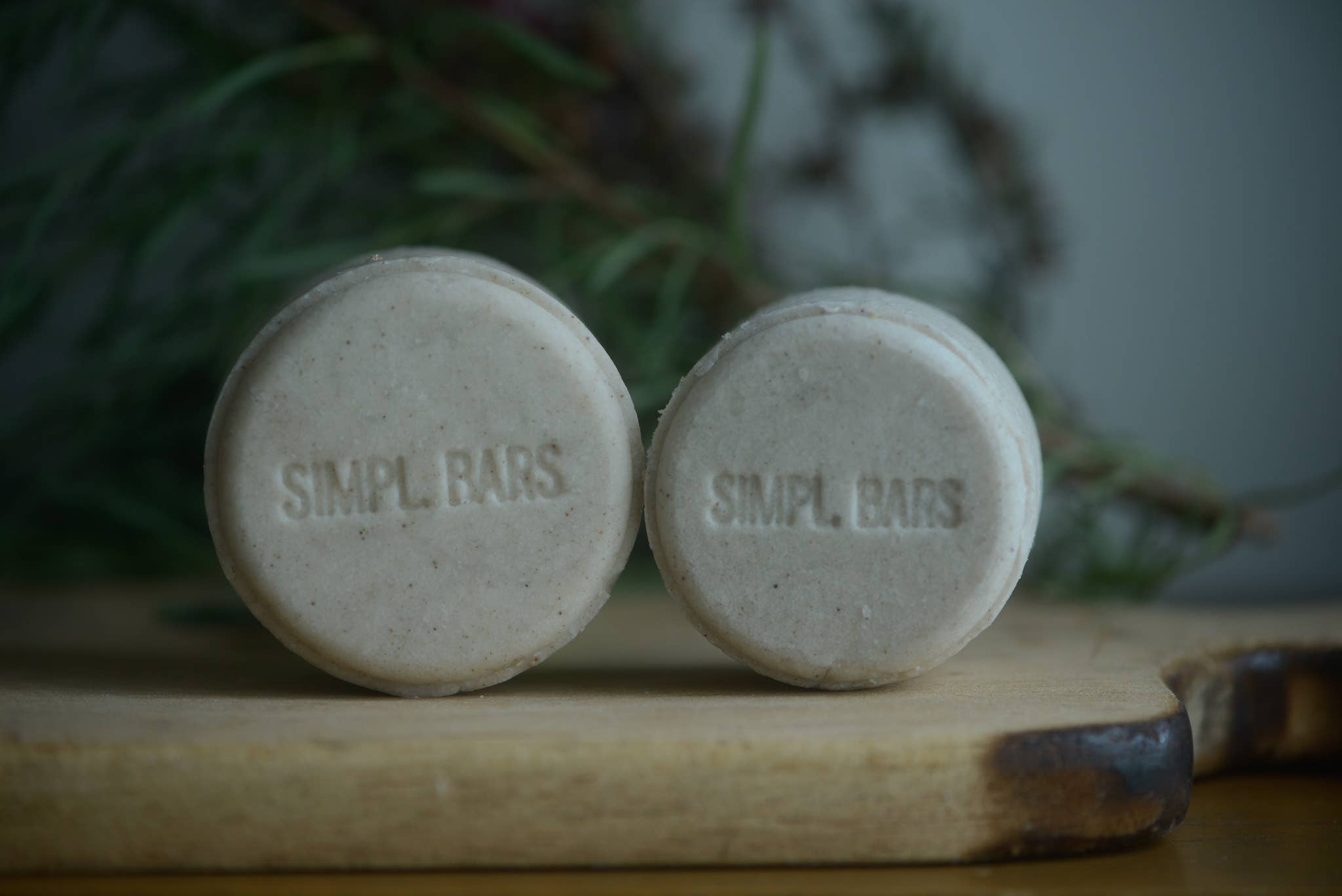 Simpl Bars – Caixa de champô/champô sólido por atacado – Barra de Champô de Alecrim e Argila Rhassoul sem embalagem Zero Waste3