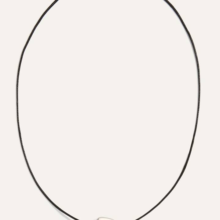 Stella & Dot - Wholesale Pendant/Charm Necklace - Ulani on Leather Cord Necklace3