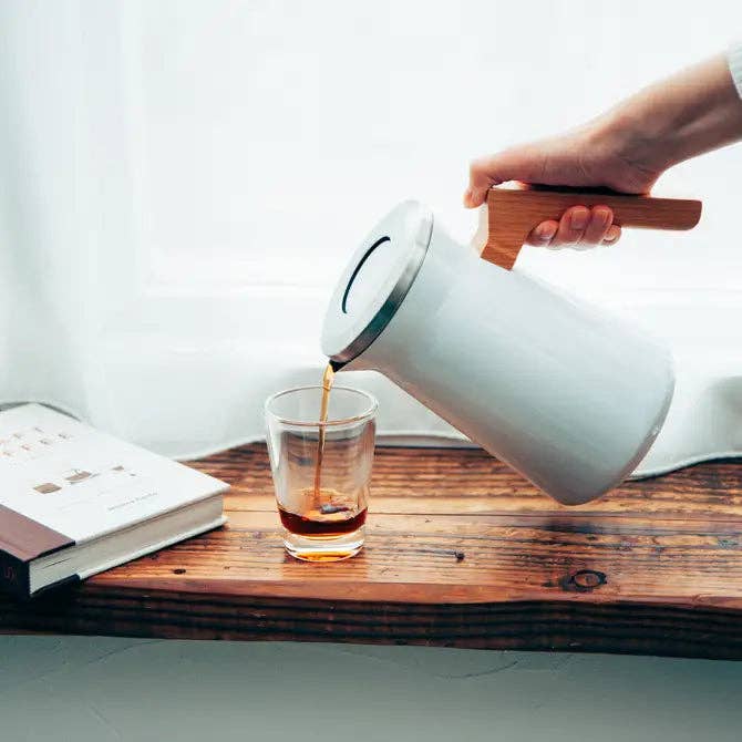 HARIO USA - Wholesale Kettle - "Simply Hario" Stainless Thermal Pot 600mL0