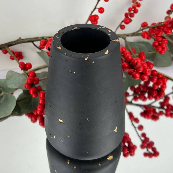 Big flower vase for wholesale by Vanil Noir Collection