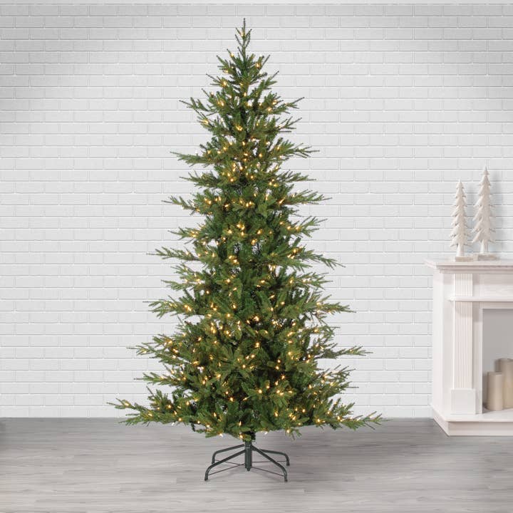 The Gerson Companies - Wholesale Artificial Christmas Tree - LED Natural Cut Layered Fairfield Pine, 7.5 ft., 700 UL Warm