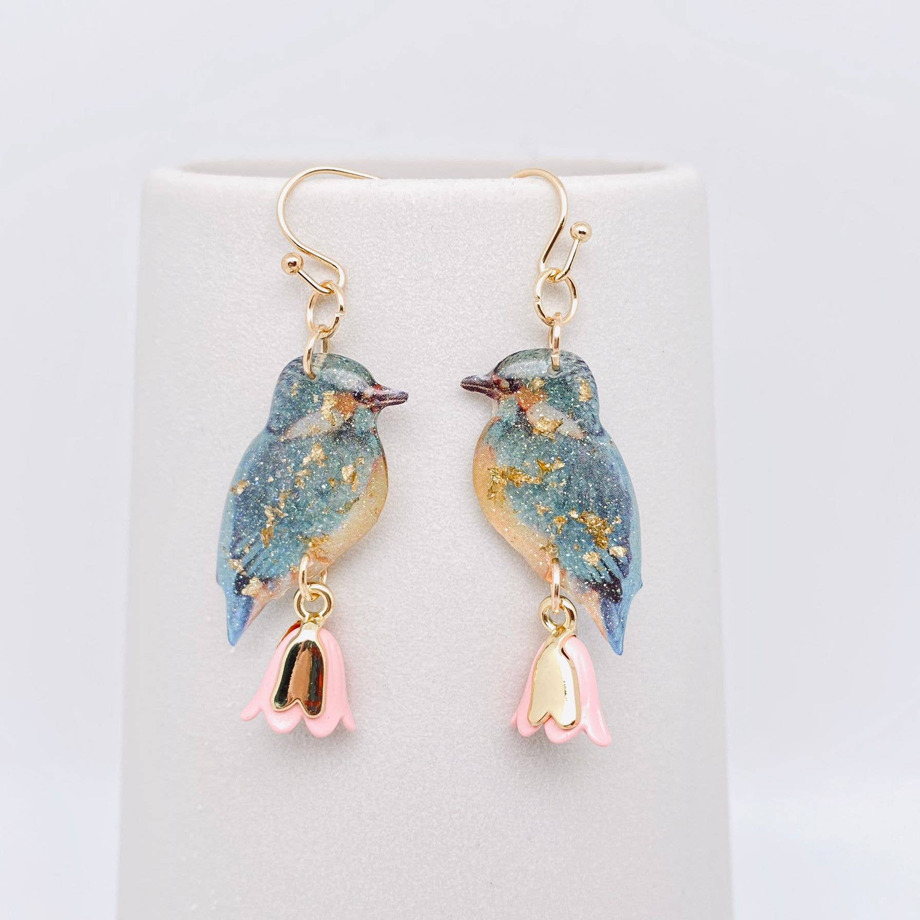 Mio Queena - Wholesale Dangle Earrings - Resin Bird Charm Dangle Earrings3