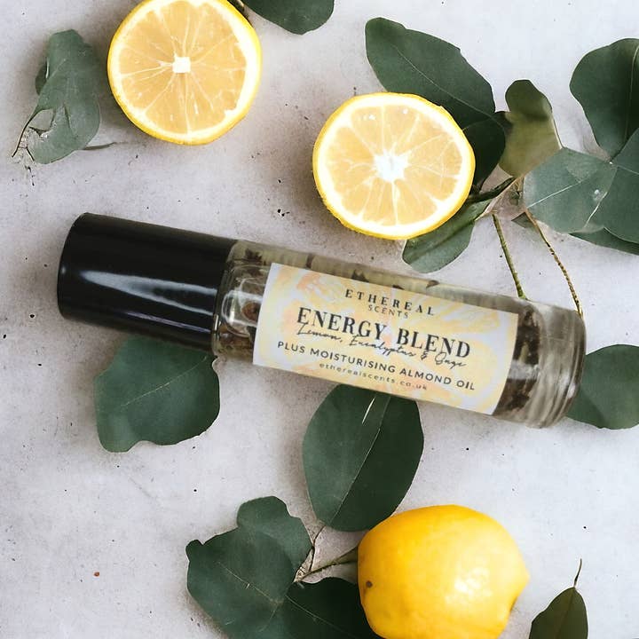 Rouleau d'huile essentielle de mélange énergétique au citron, à l'eucalyptus et au basilic pour la vente par Ethereal Scents