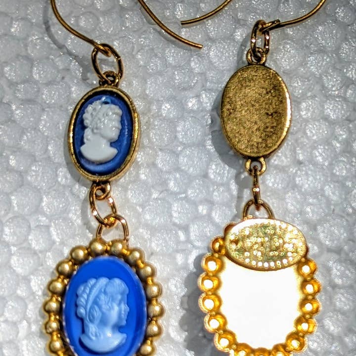 Gay Isber Designs - Wholesale Dangle Earrings - Blue Small Cameos Inset Earrings from Sisters Collection1