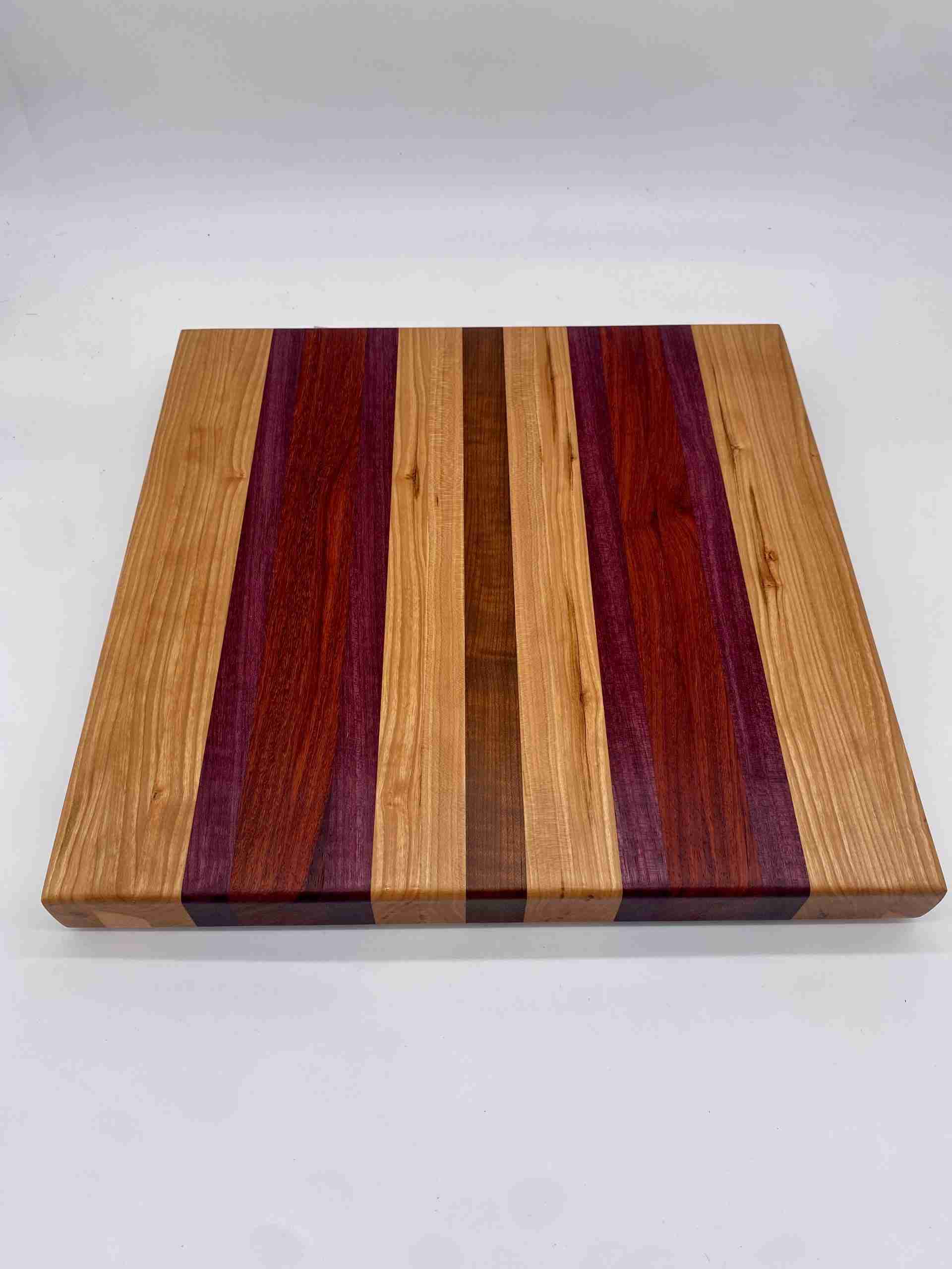 Wag & Wood - Wholesale Cutting Board - Multi Butcher Block (H6)1