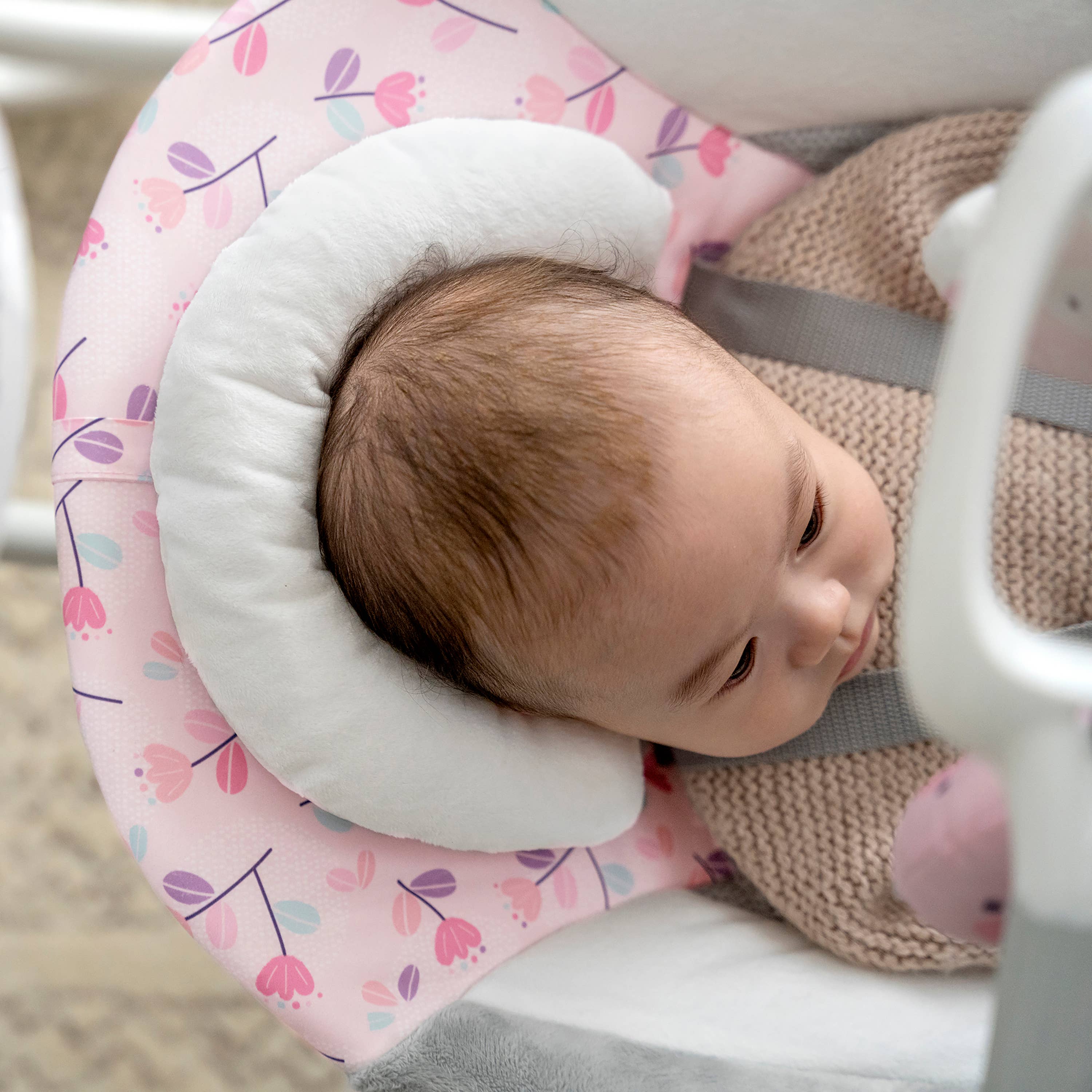 Ingenuity - Wholesale Swing - Kids & Baby - Ingenuity SimpleComfort Compact Soothing Swing - Cassidy 7