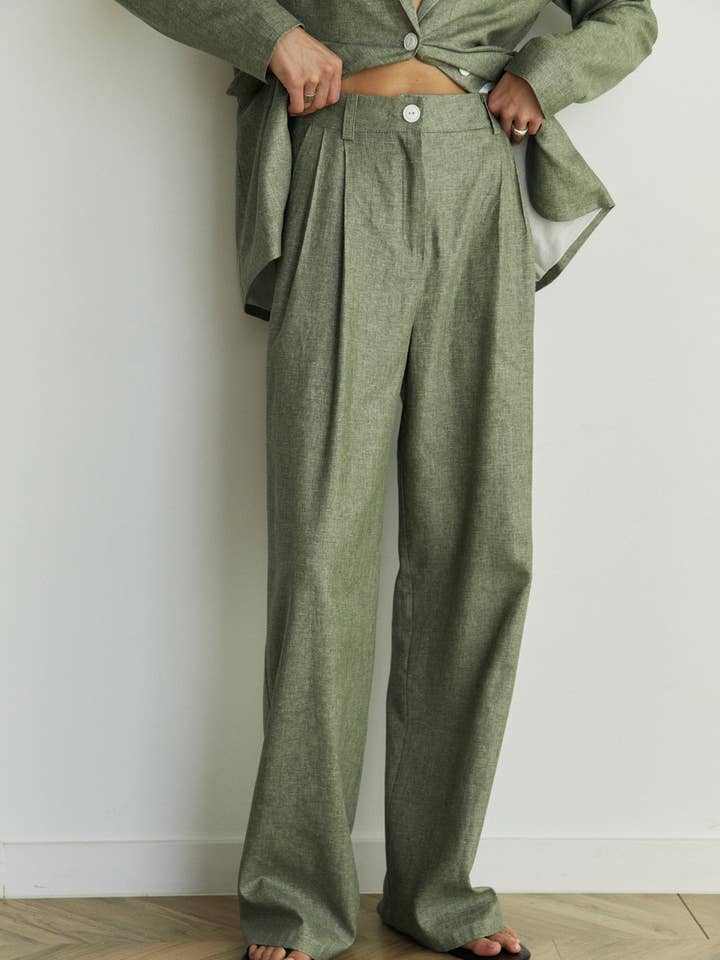 Azuri Fashion Group - Wholesale Pants - Women's - Wide-leg linen trousers in olive color0