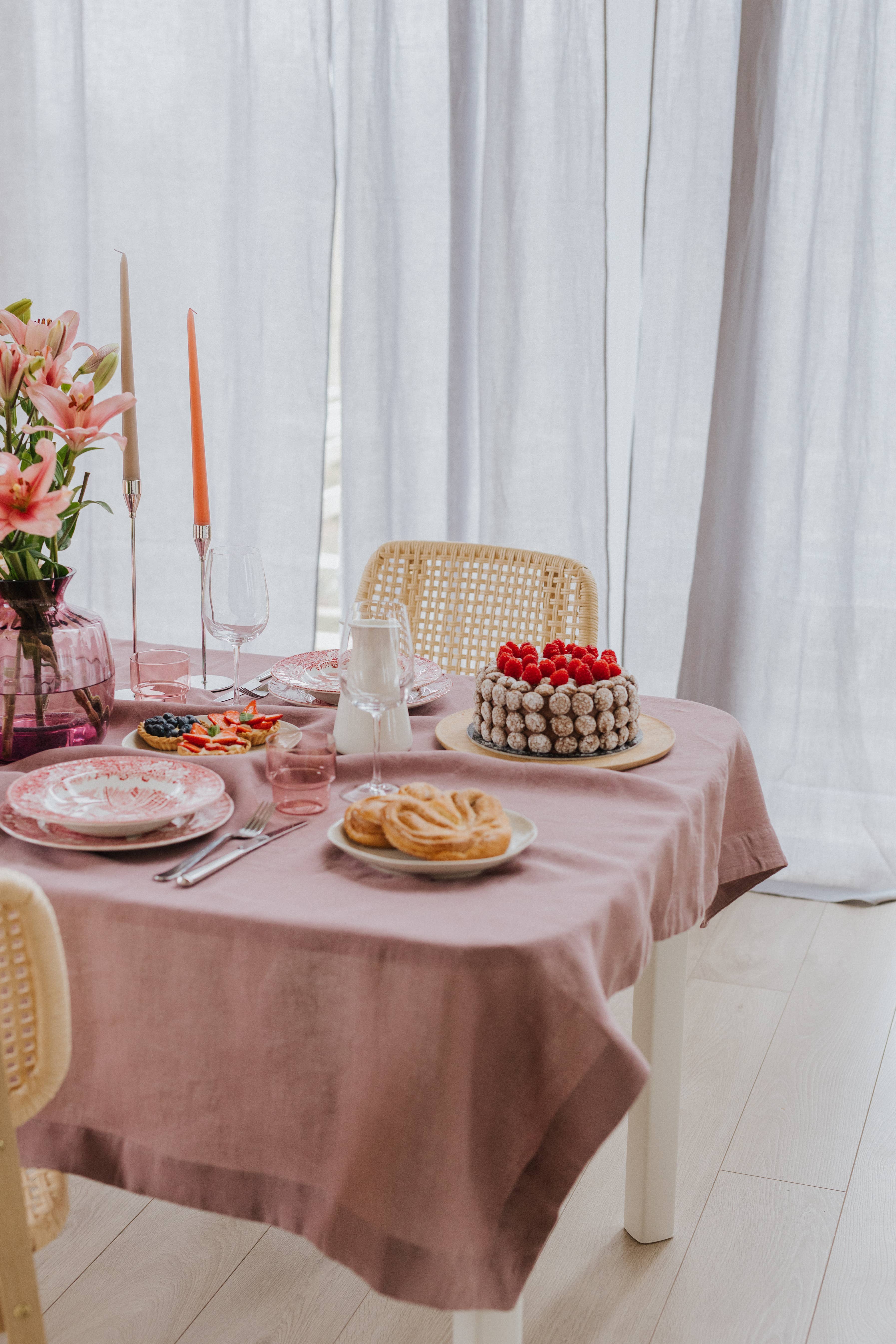 Linen Spells – Großhandel Tischdecken – Woodrose Leinen-Tischdecke6