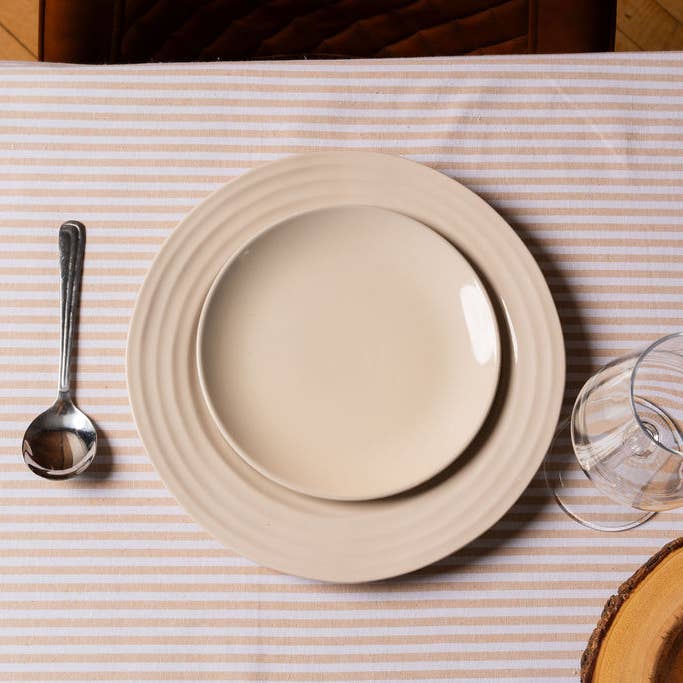 Fabstyles - Wholesale Tablecloth - Bistro Stripe Tablecloth2