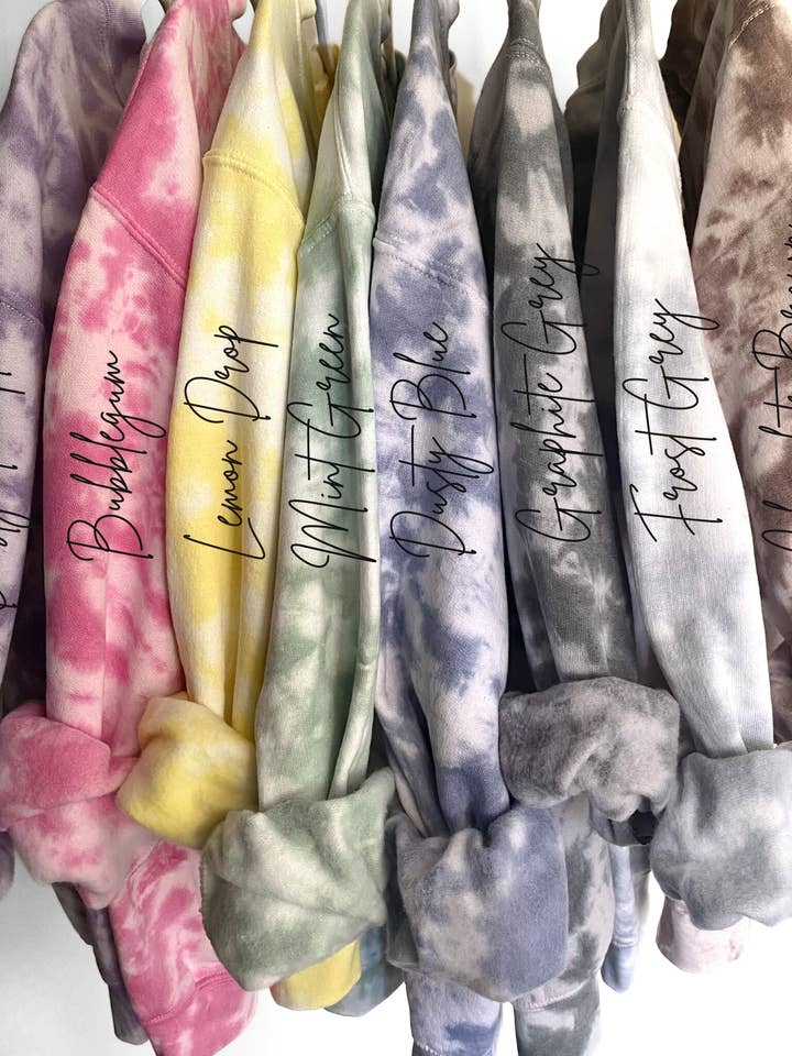 The Vollenweider Co. - Wholesale Lounge Set - Women's - Tie Dye Sweatsuit