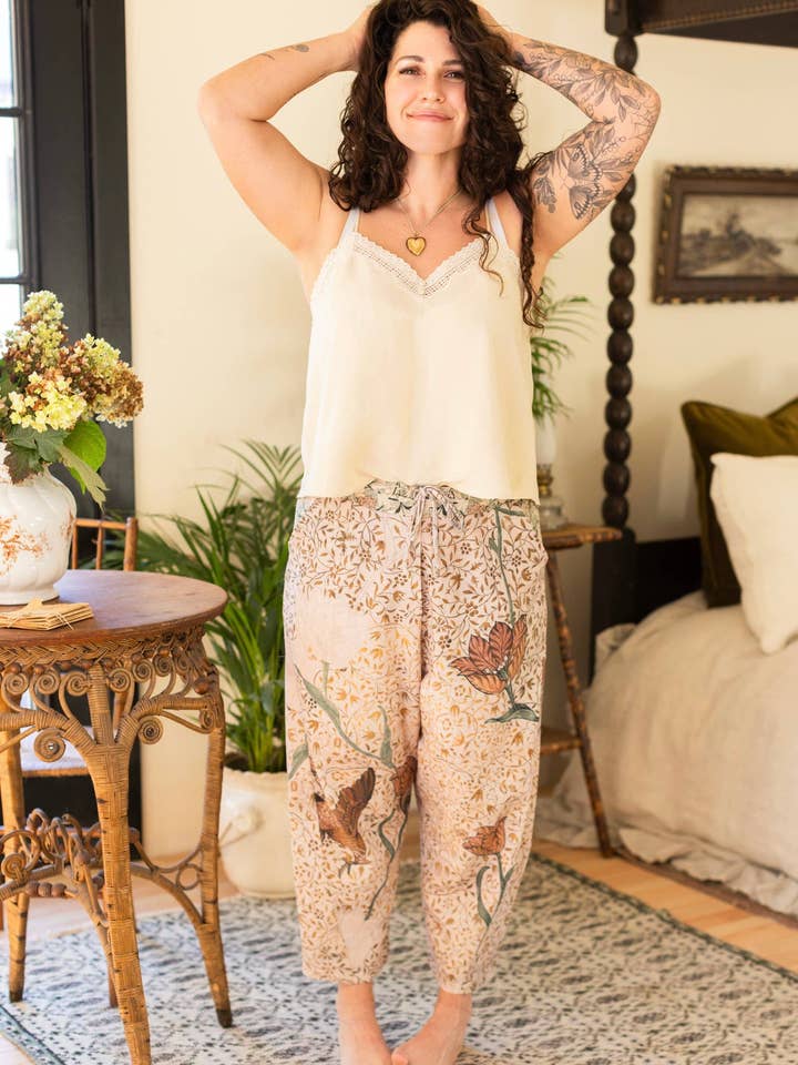 Folklore Linen Cropped Artist Pants w/ Bird of Peace, Floral for wholesale by Market of Stars (Worldwide)