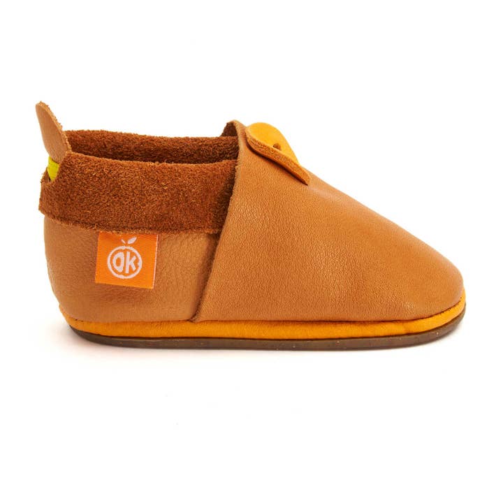 AMIGO barefoot shoes light brown for wholesale on Faire1