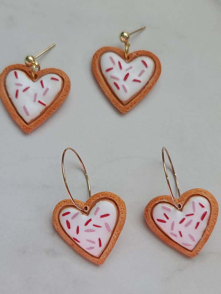 Heart Cookie Ohrringe | Fiber Clay | Schmuck | Valentinstag für den Großhandel von Beckys Creations