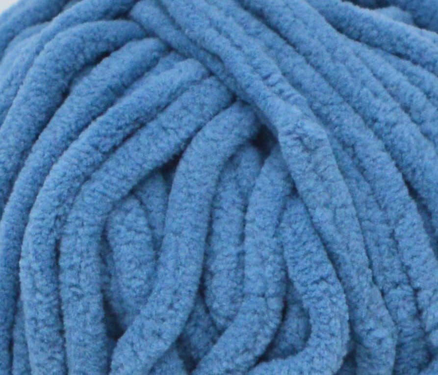 Creative World of Crafts - Wholesale Yarn - Hello Love Blanket Plush Yarn 100g30