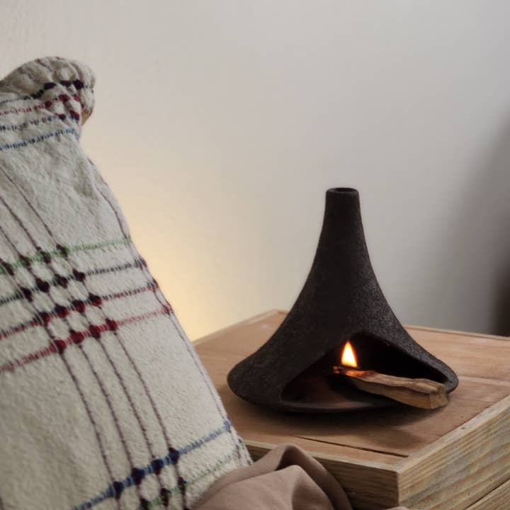 Siesta Studio - Wholesale Incense Holder - Ceramic Brown Textured Palo Santo Burner