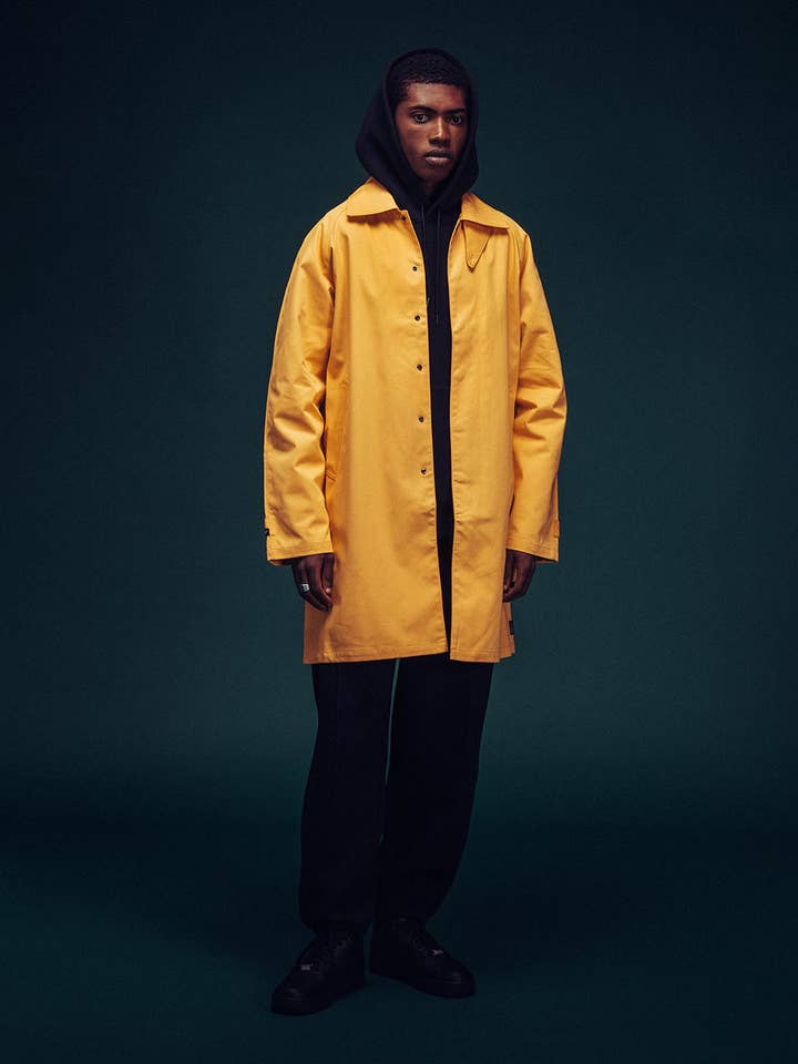 Mini Long Mac - Spectra Yellow for wholesale by Deus Ex Machina