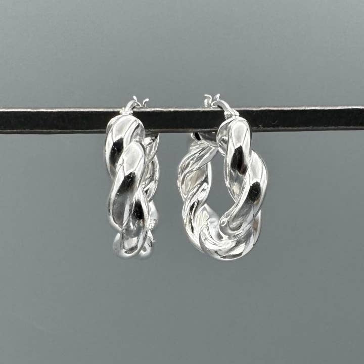 Sølv Chunky Snoet Fransk-Lås Runde Hoops for engroshandel hos Something Silver