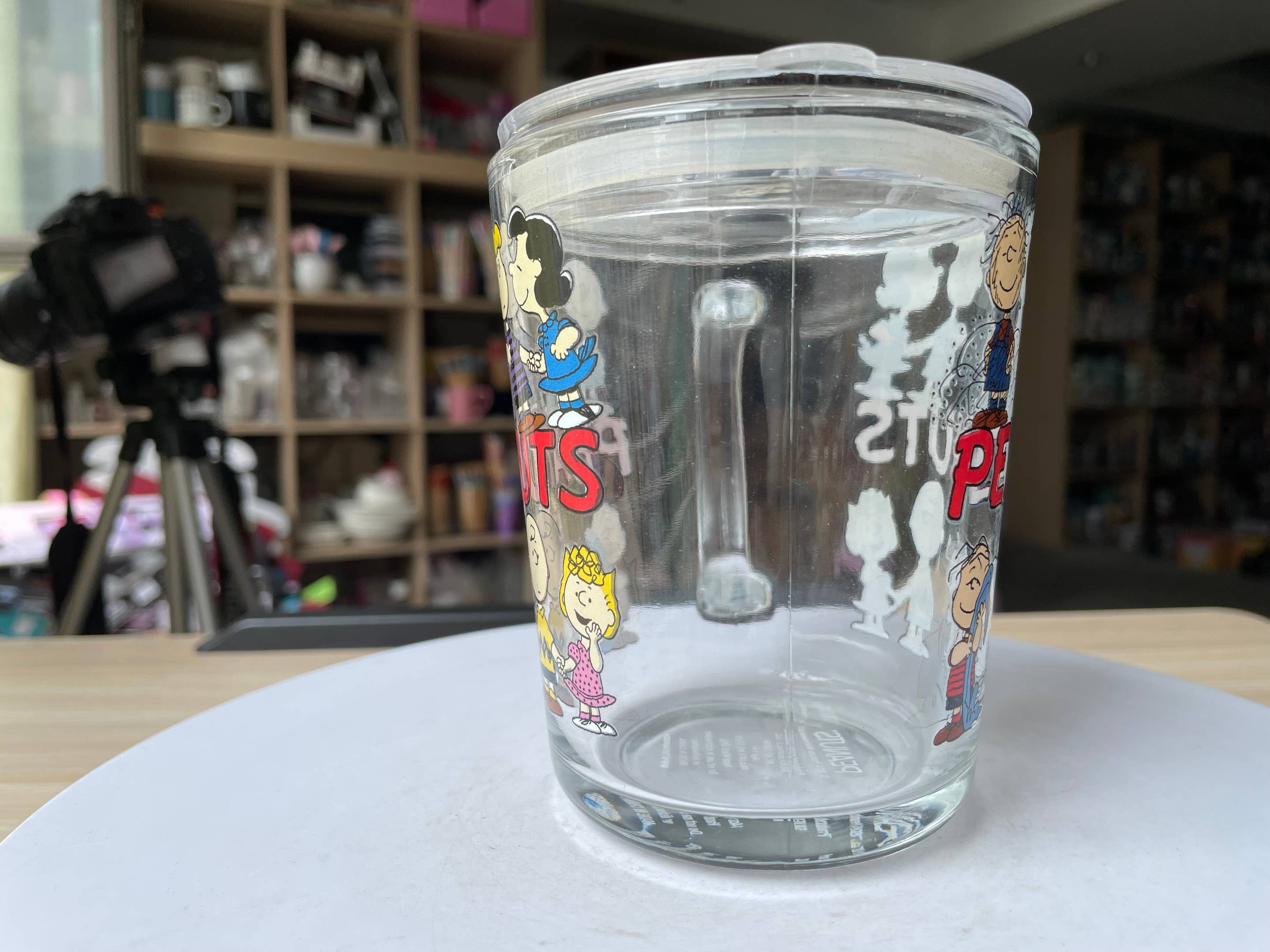 Silver Buffalo - Vente Gourde/bouteille isotherme - Mug de voyage en verre vintage Peanuts 14oz avec couvercle coulissant2