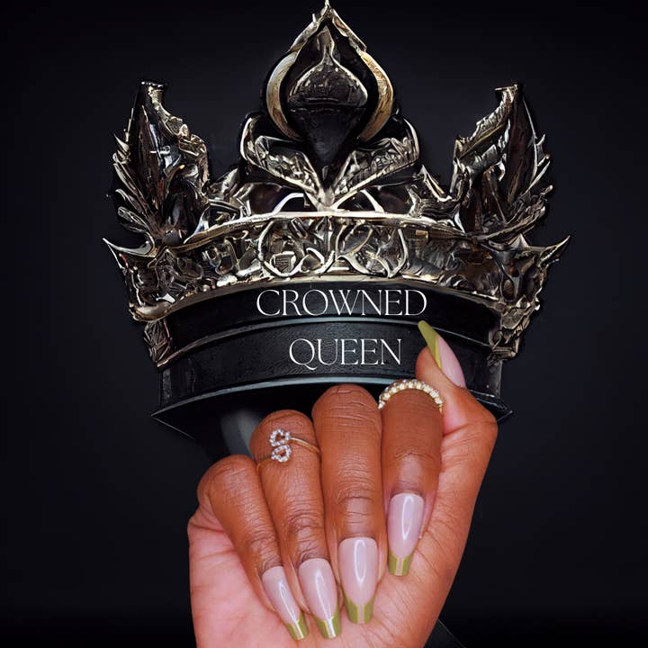 P.R.M.I.T Beauty - Wholesale Press-On/Fake Nails - CROWNED QUEEN3