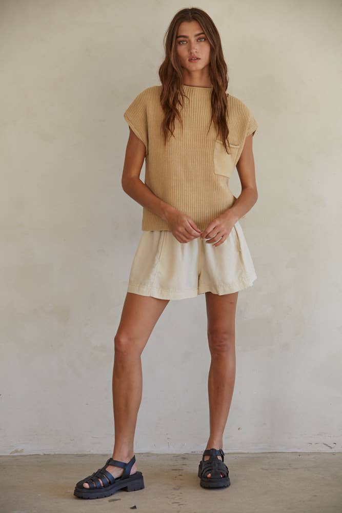 Natural L7020 | Linen Elastic Waist Shorts for wholesale on Faire1