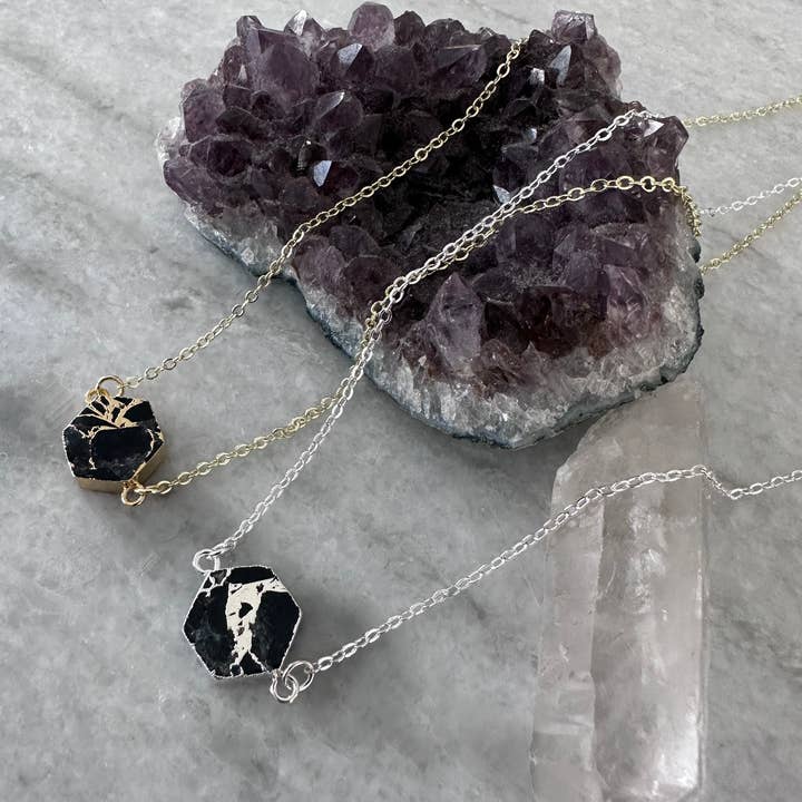 Twisted Pine Jewelry - Wholesale Pendant/Charm Necklace - Kintsugi Necklace - Onyx - Silver & Gold4