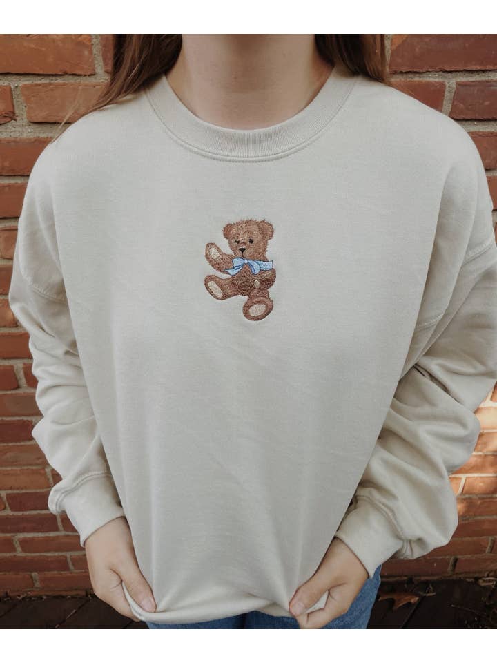 Molly Louise Shop - Wholesale Sweatshirt - Women's - Teddy Bear Embroidered Sweatshirt