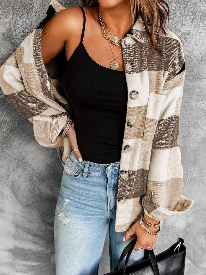 Kaki geruite beugel met kleurblokken en knoopsluiting voor wholesale door Kristine Leah